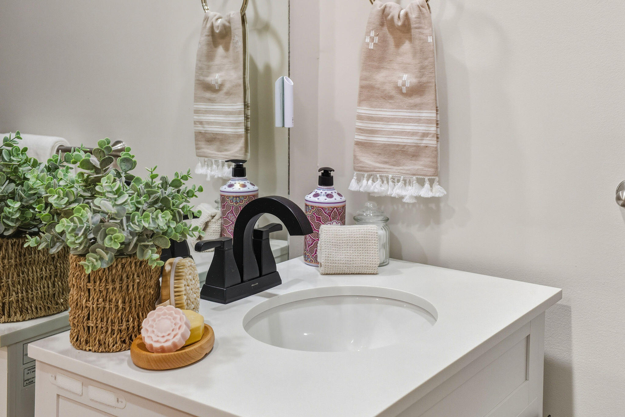 348 King Street, Unit 348M Charleston, SC 29401 - Photo 20 of 28 KingStreetCondo_-20