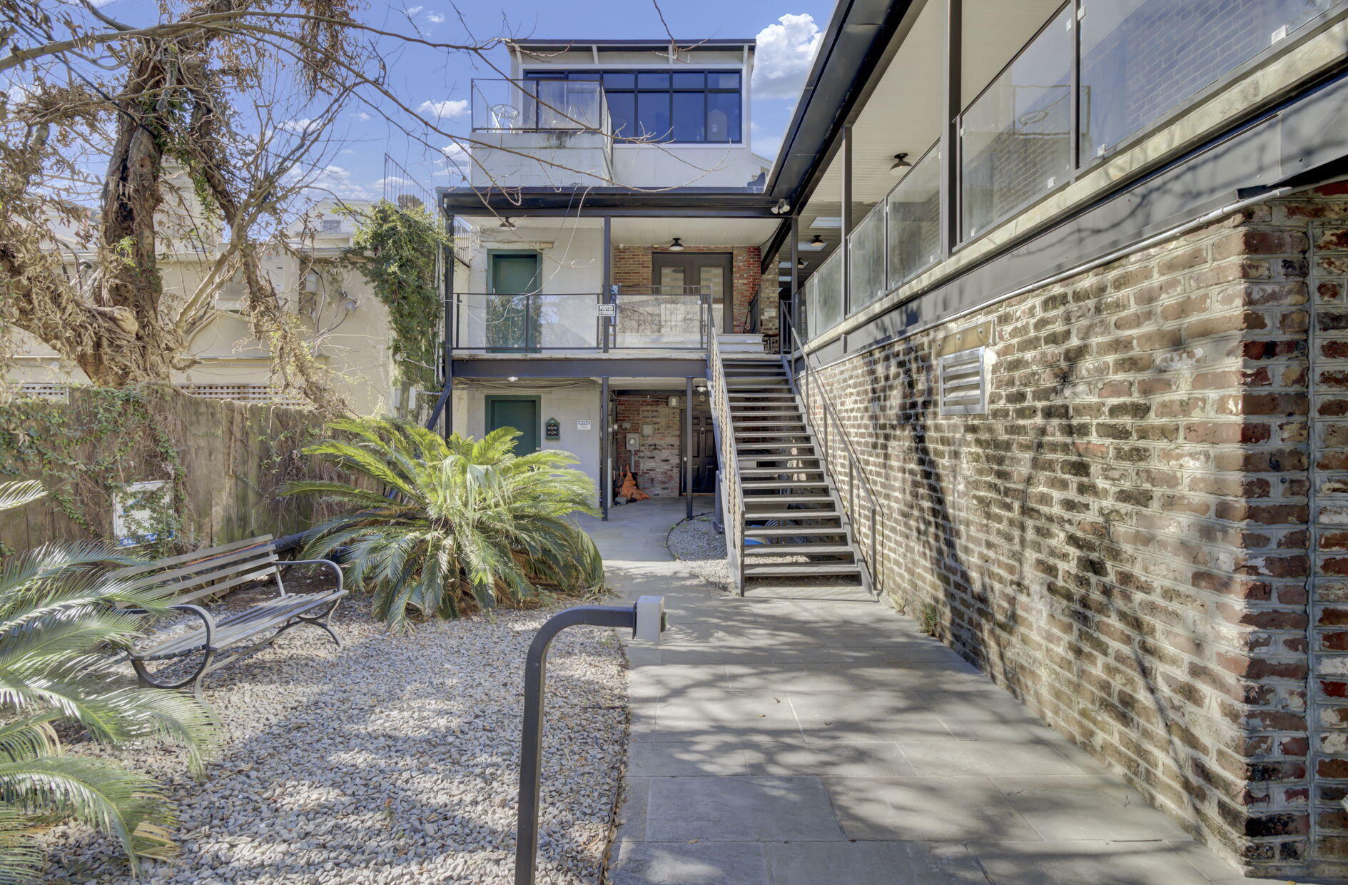 348 King Street, Unit 348M Charleston, SC 29401 - Photo 23 of 28 1-web-or-mls-(5)