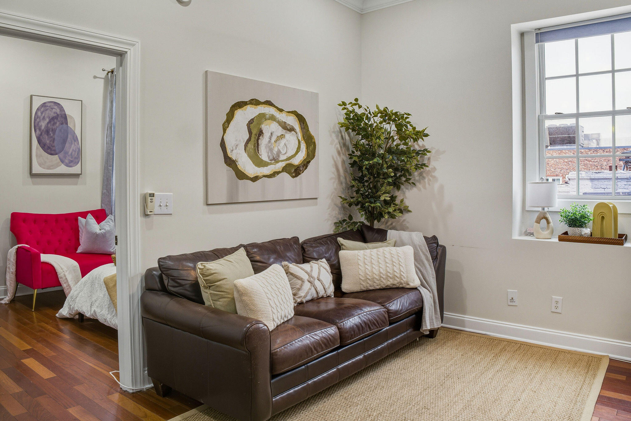 348 King Street, Unit 348M Charleston, SC 29401 - Photo 3 of 28 KingStreetCondo_-28