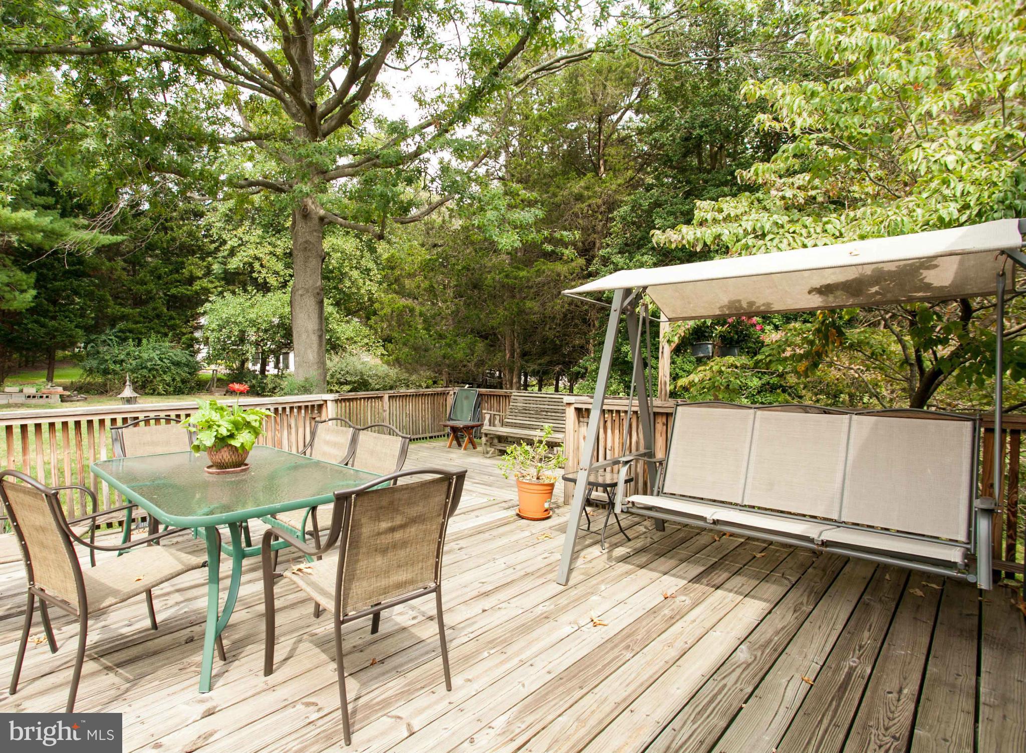 9914 Marilynn Road Perry Hall, MD 21128 - Photo 22 of 25 a outdoor view with a sitting space