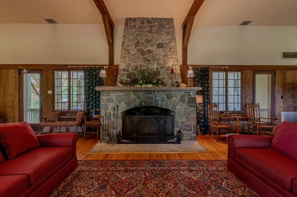 $1,300,000 | 70 Golf Crse Lane, Trion, GA 30753
