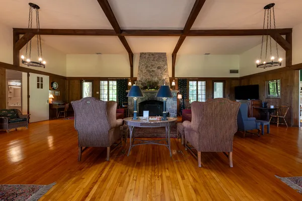 $1,300,000 | 70 Golf Crse Lane, Trion, GA 30753