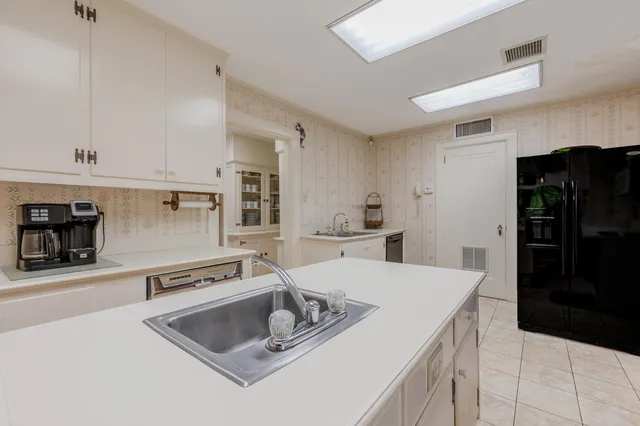 $1,400,000 | 70 Golf Crse Lane, Trion, GA 30753