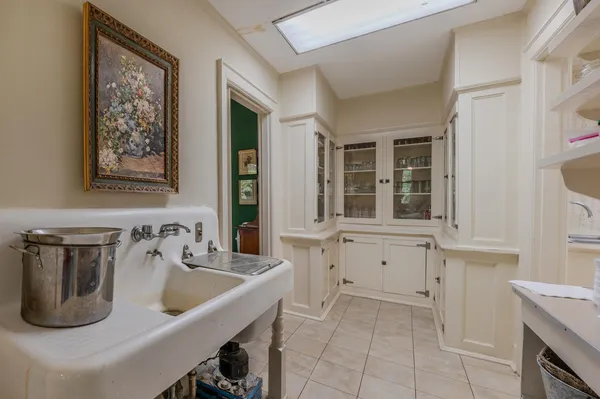 $1,300,000 | 70 Golf Crse Lane, Trion, GA 30753