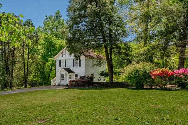 $1,400,000 | 70 Golf Crse Lane, Trion, GA 30753