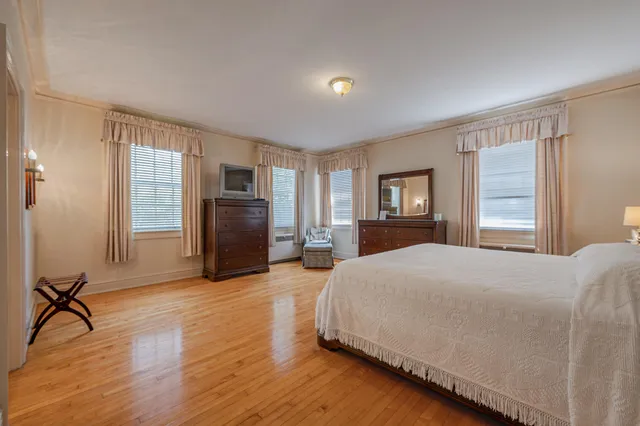 $1,400,000 | 70 Golf Crse Lane, Trion, GA 30753