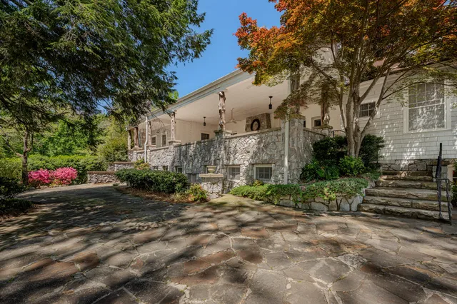 $1,400,000 | 70 Golf Crse Lane, Trion, GA 30753