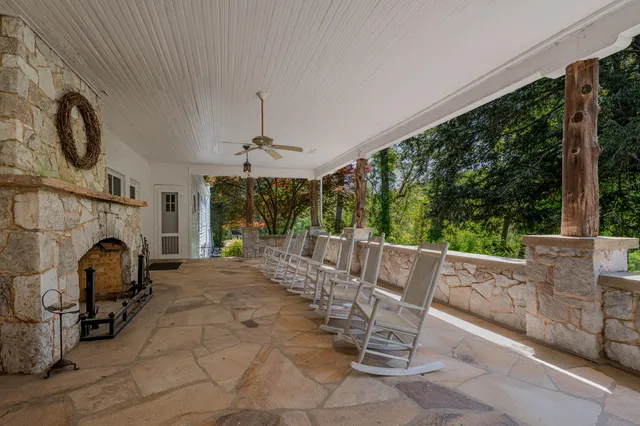 $1,400,000 | 70 Golf Crse Lane, Trion, GA 30753