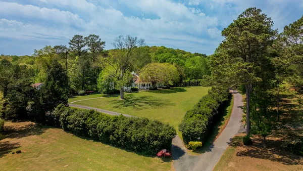 $1,300,000 | 70 Golf Crse Lane, Trion, GA 30753
