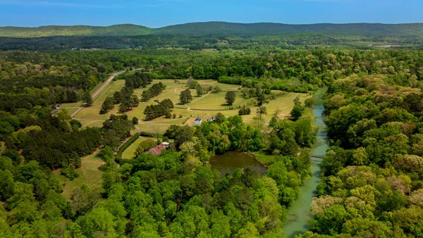 $1,300,000 | 70 Golf Crse Lane, Trion, GA 30753