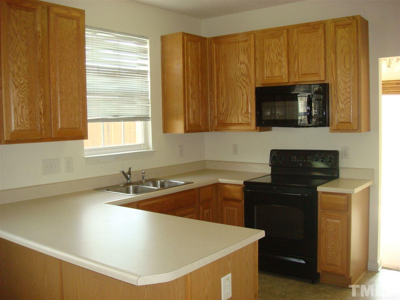 2851 Orchard Trace Way Raleigh, NC 27610 - Photo 2 of 11 Gallery Image 2