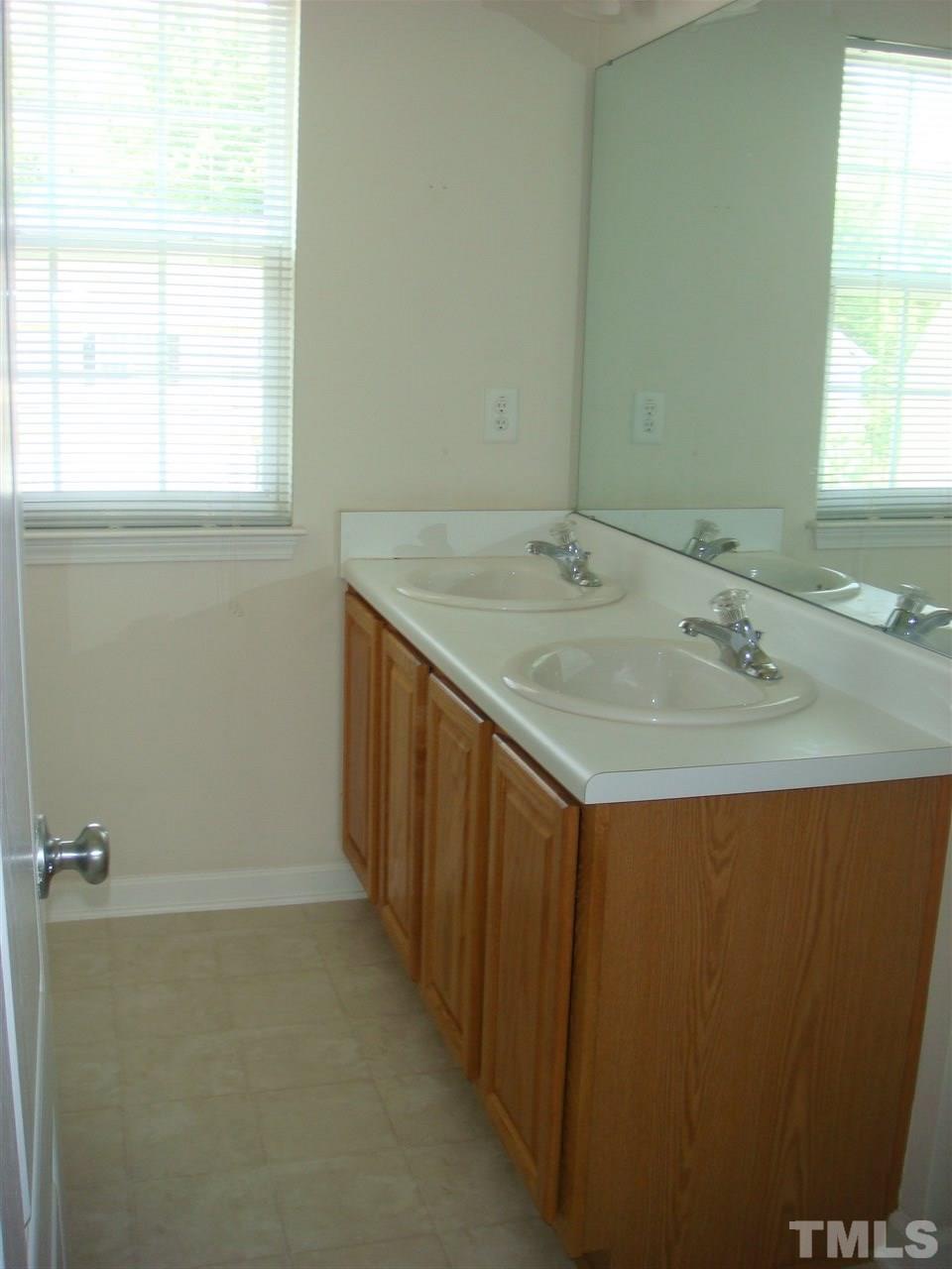 2851 Orchard Trace Way Raleigh, NC 27610 - Photo 9 of 11 Gallery Image 9