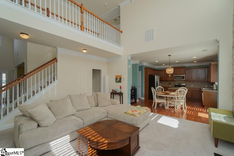 6 Buckhannon Road Greenville, SC 29607 - Photo 5 of 36 Gallery Image 5