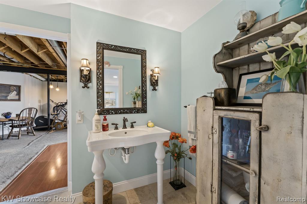 6476 Andersonville Road Waterford, MI 48346 - Photo 46 of 55