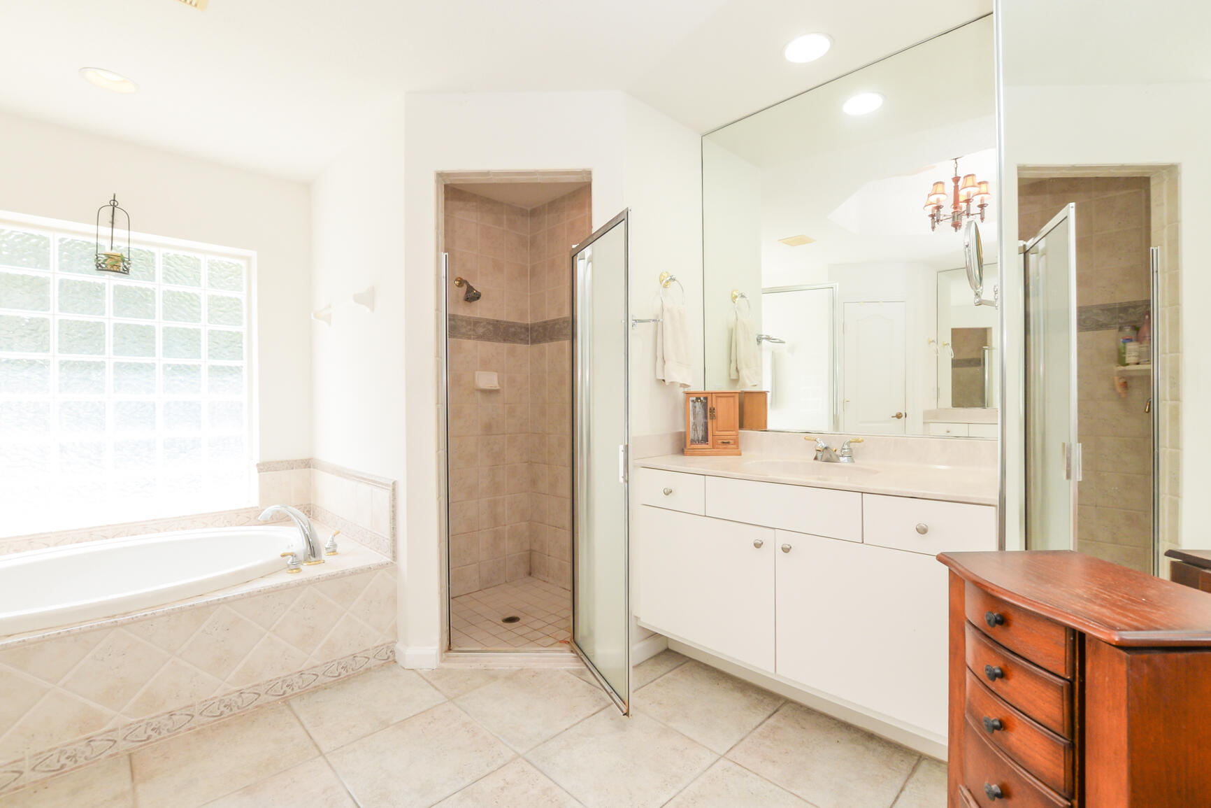 2681 Coolidge Road Fort Pierce, FL 34945 - Photo 27 of 47 master bath