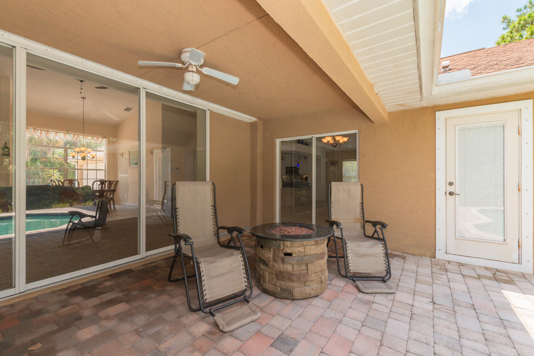 2681 Coolidge Road Fort Pierce, FL 34945 - Photo 33 of 47 patio