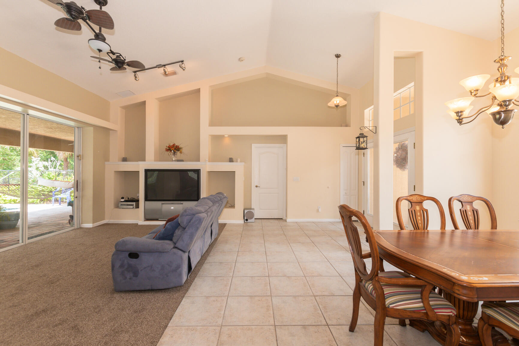 2681 Coolidge Road Fort Pierce, FL 34945 - Photo 8 of 47 family room/dining