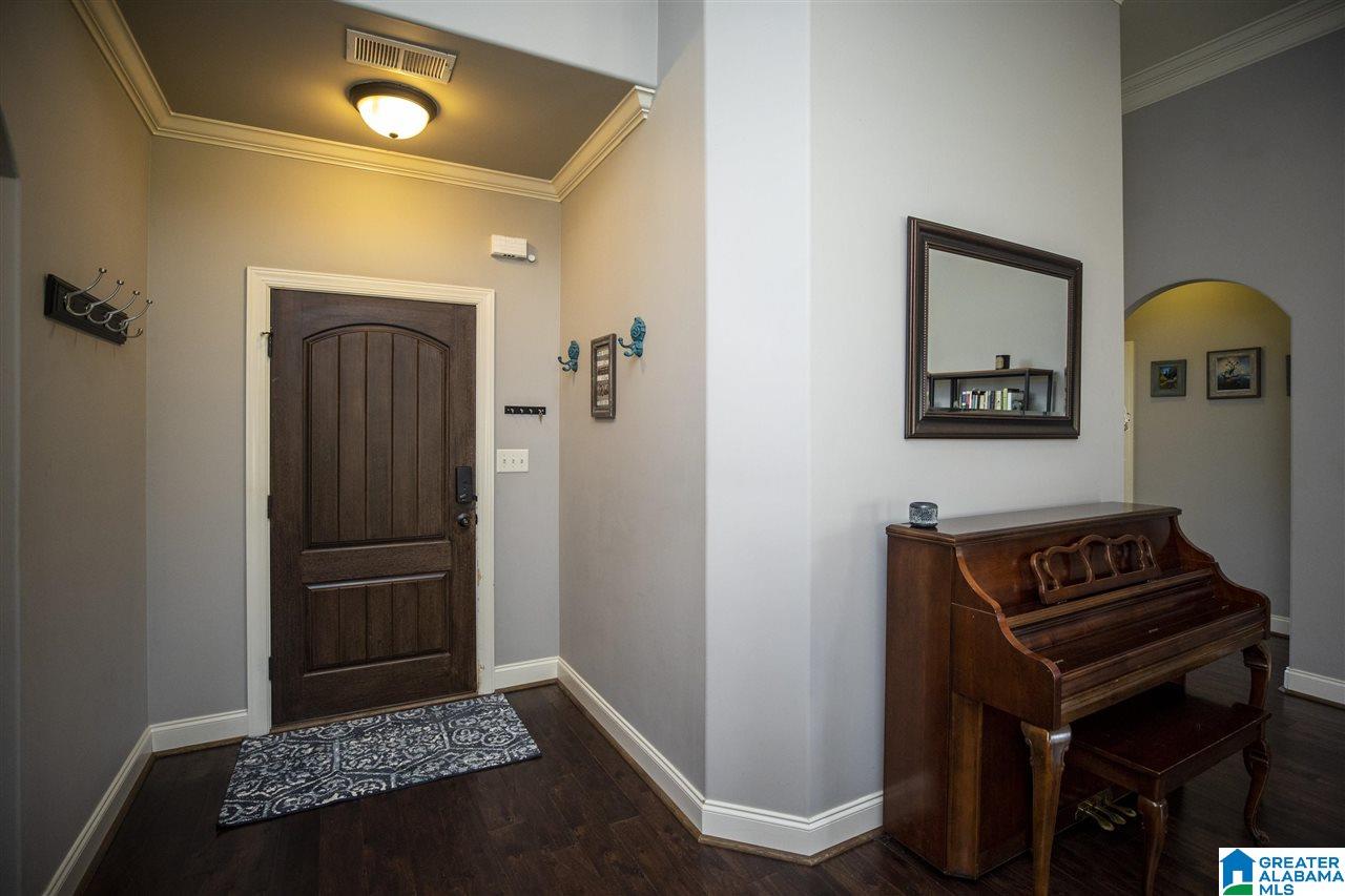 112 Sitton Circle Sterrett, AL 35147 - Photo 3 of 28