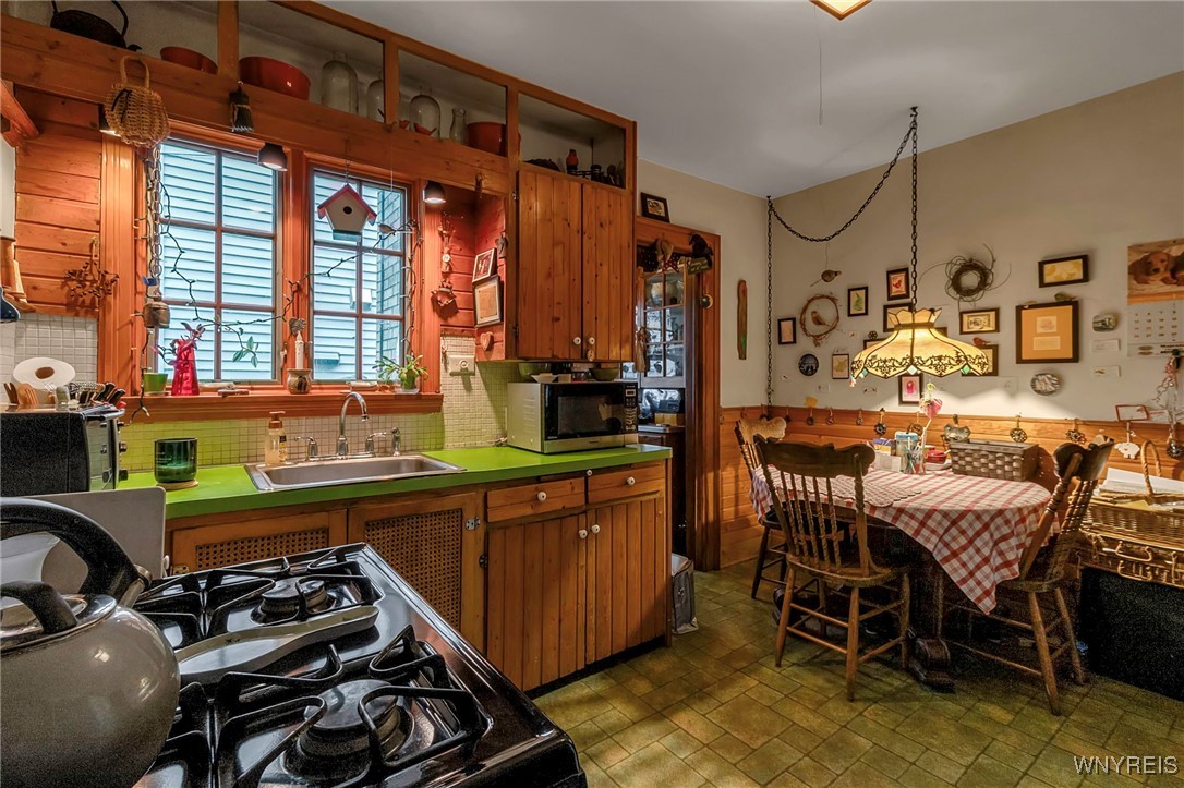 337 Parkside Avenue Buffalo, NY 14214 - Photo 32 of 50