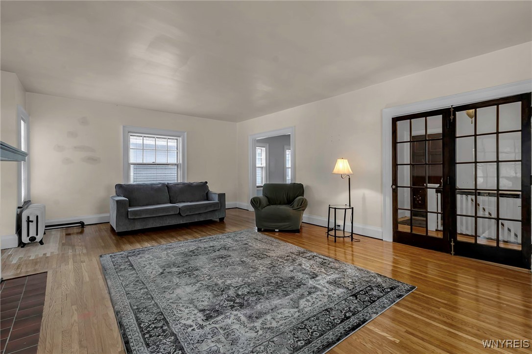 337 Parkside Avenue Buffalo, NY 14214 - Photo 6 of 50