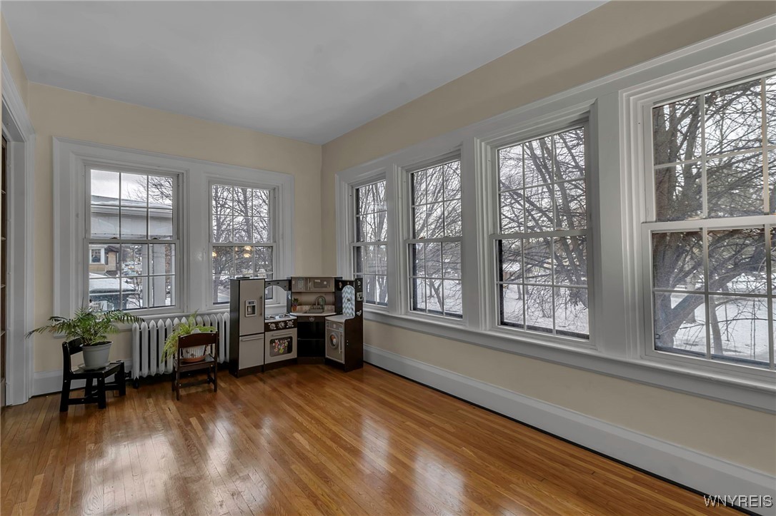 337 Parkside Avenue Buffalo, NY 14214 - Photo 9 of 50