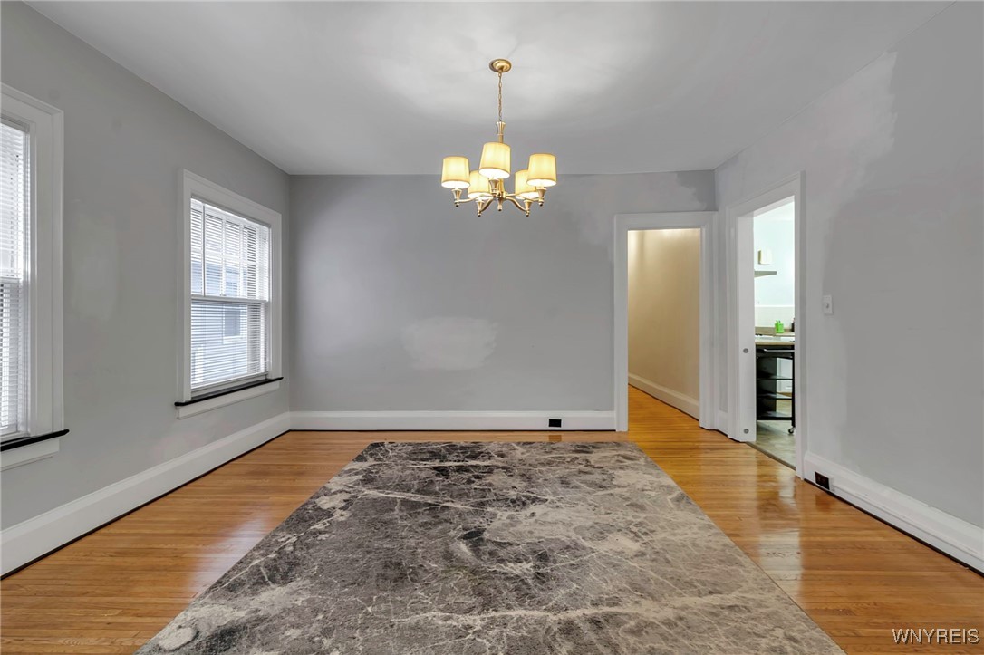 337 Parkside Avenue Buffalo, NY 14214 - Photo 10 of 50