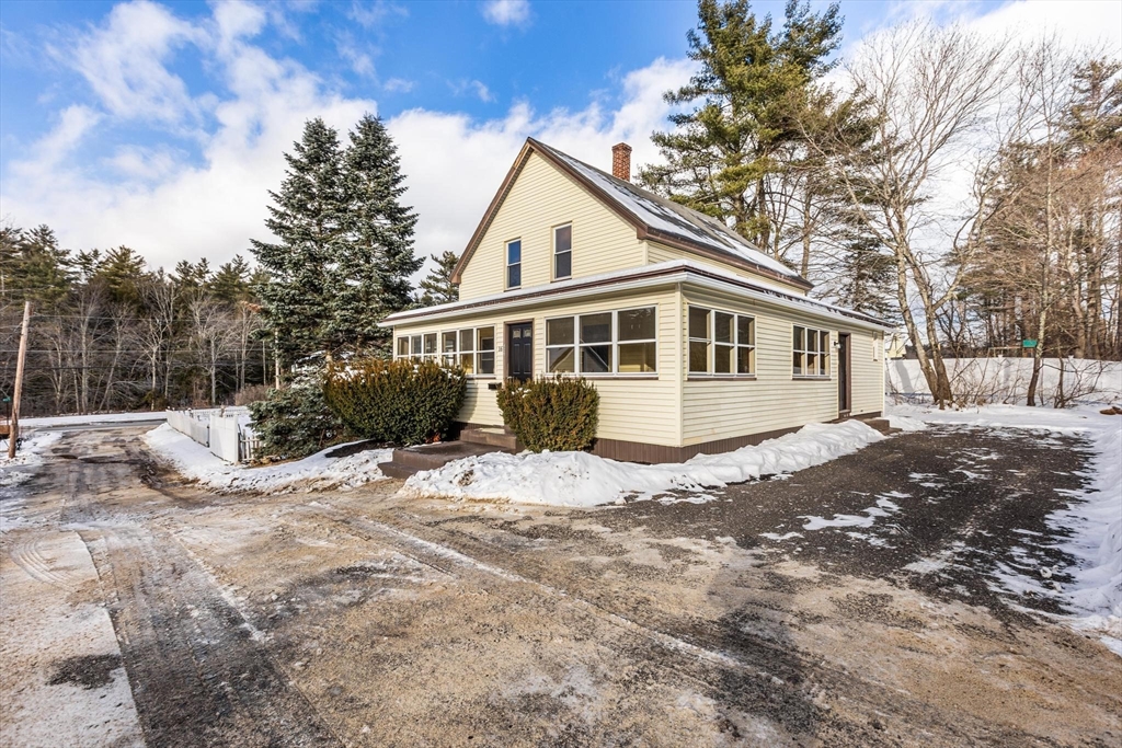16 Maple Place Winchendon, MA 01475 - Photo 3 of 15