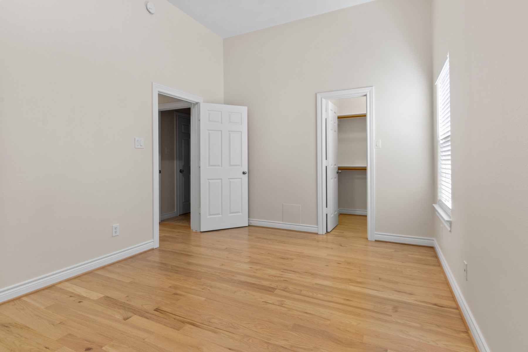 2917 Clinton Drive Houston, TX 77020 - Photo 20 of 24 a view of an empty room with wooden floor