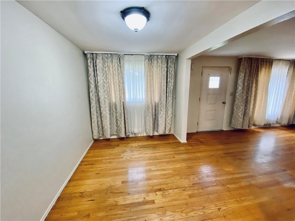 206 Streets Run Road Pittsburgh, PA 15236 - Photo 4 of 22 Dining room.