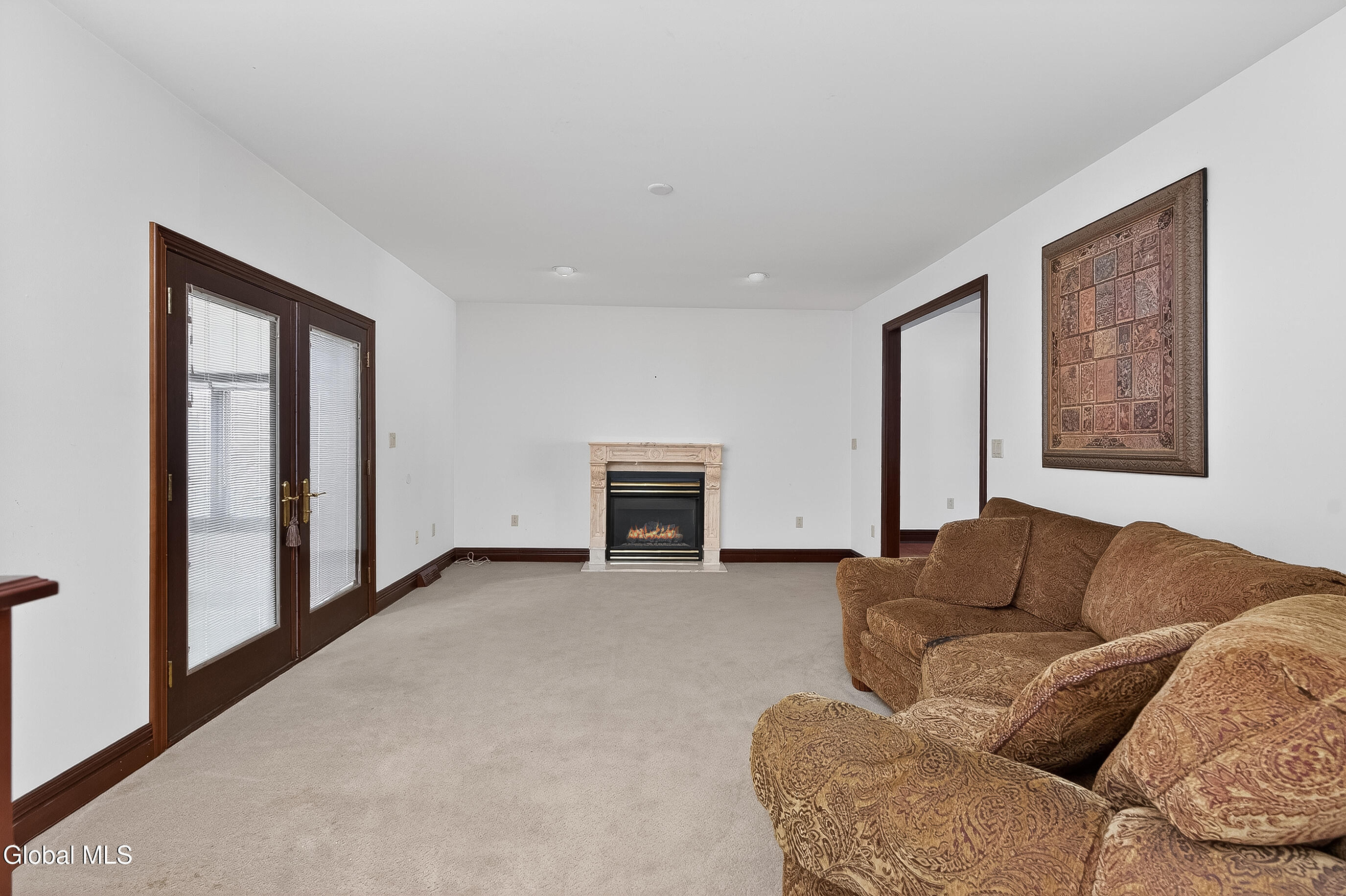 8 Malden Lane Bethlehem, NY 12054 - Photo 13 of 80 058-8-Maiden-Ln_delmar-NY-12054