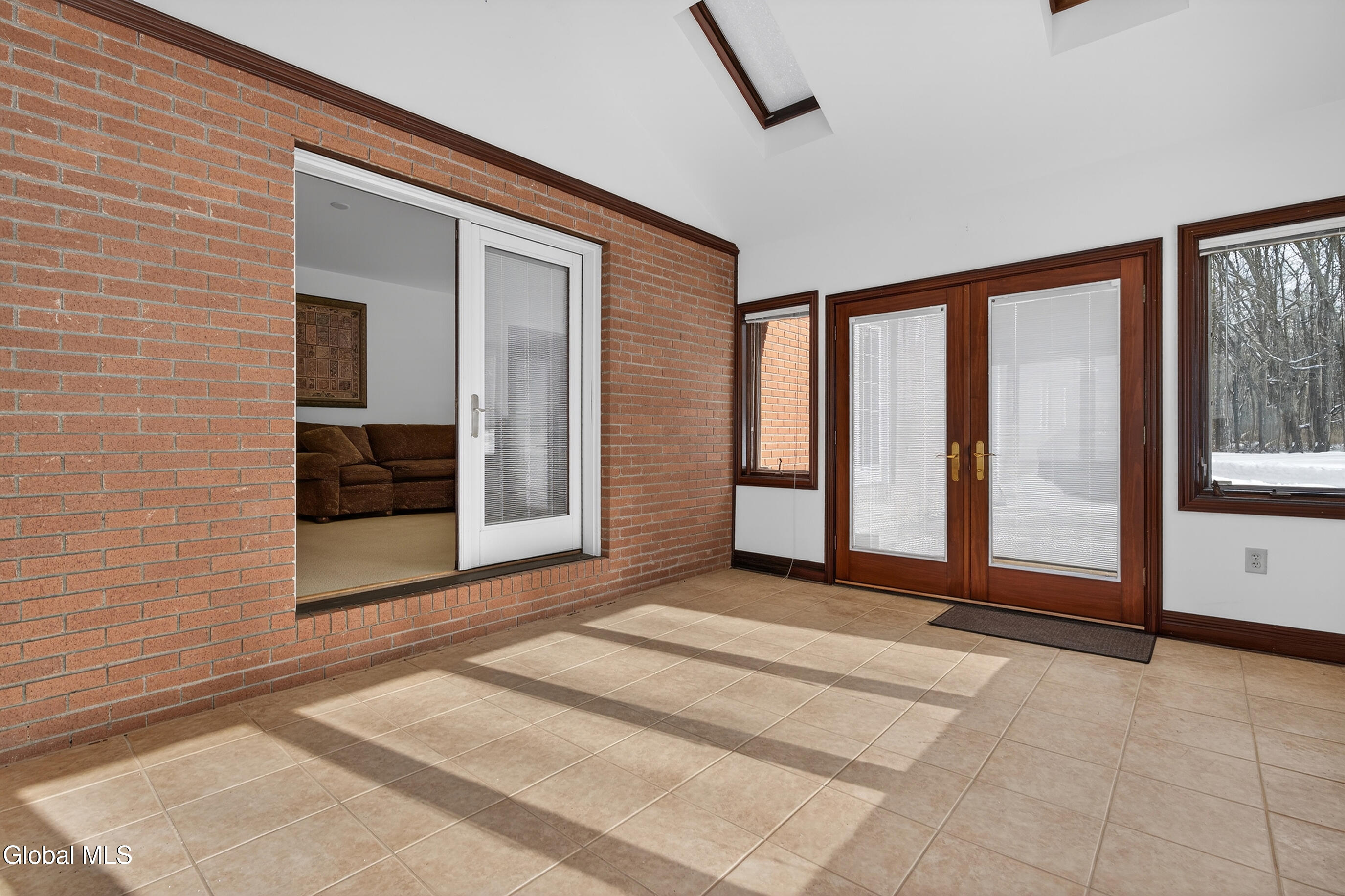 8 Malden Lane Bethlehem, NY 12054 - Photo 18 of 80 060-8-Maiden-Ln_delmar-NY-12054