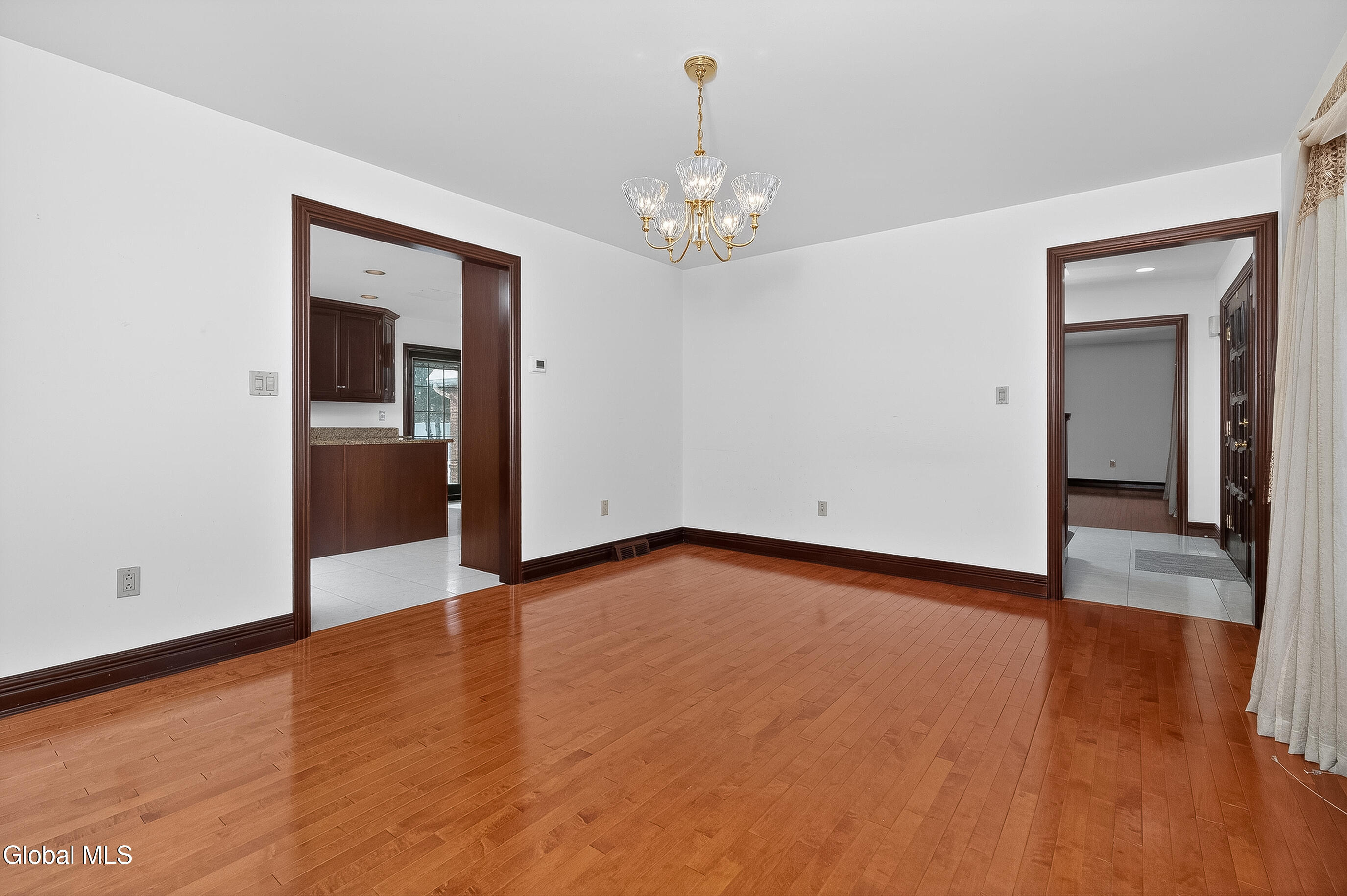 8 Malden Lane Bethlehem, NY 12054 - Photo 31 of 80 065-8-Maiden-Ln_delmar-NY-12054