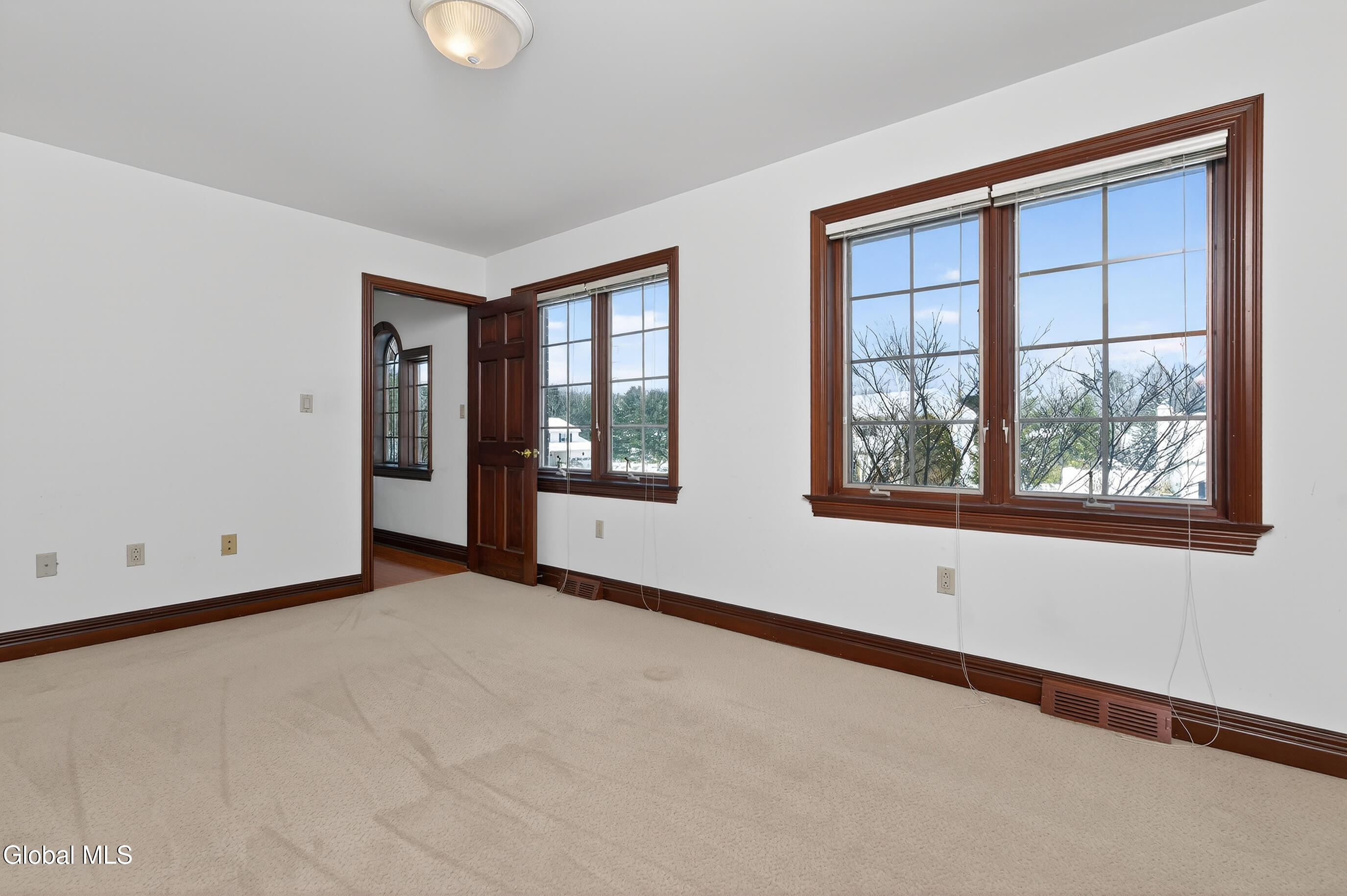 8 Malden Lane Bethlehem, NY 12054 - Photo 50 of 80 092-8-Maiden-Ln_delmar-NY-12054