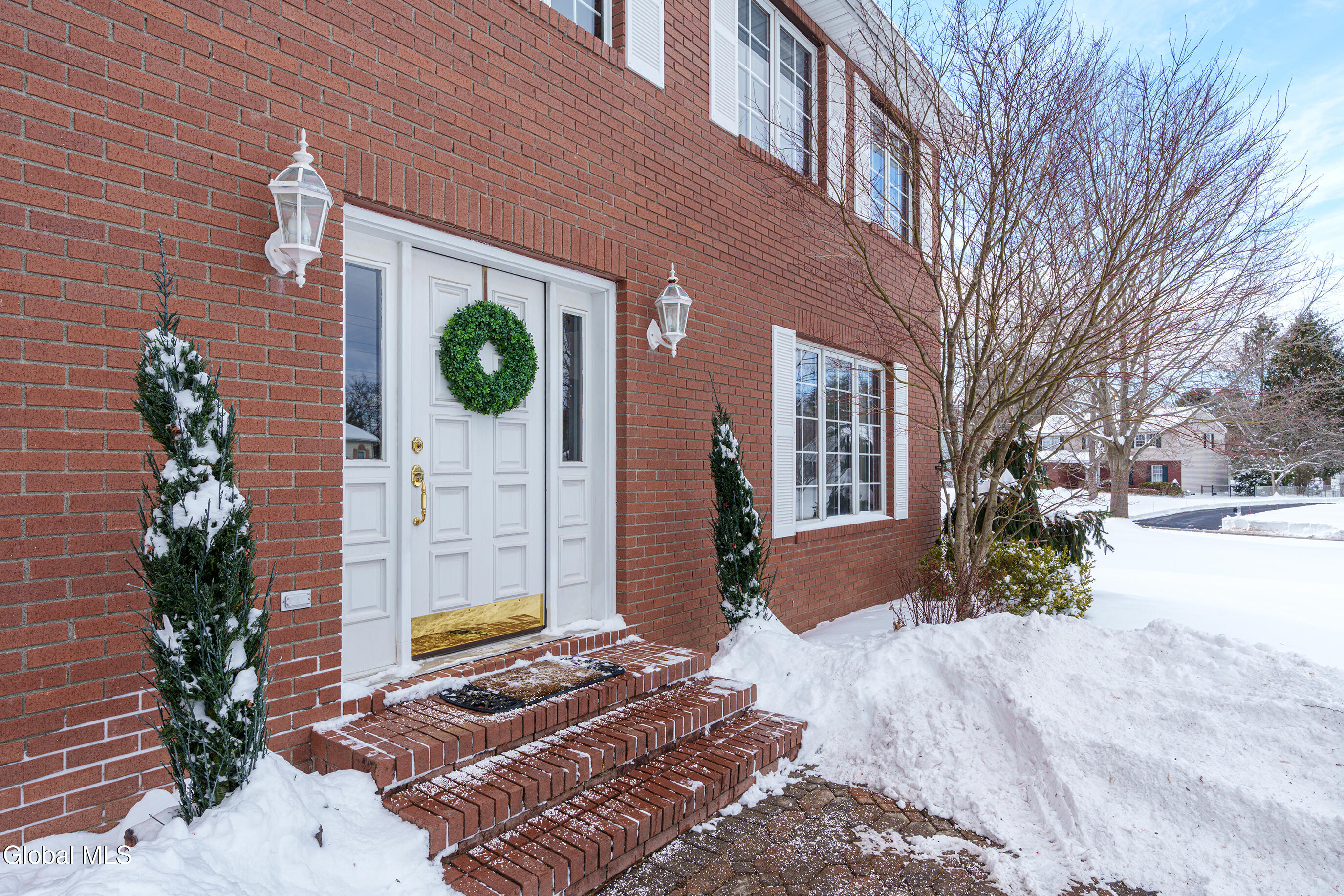 8 Malden Lane Bethlehem, NY 12054 - Photo 5 of 80 014-8-Maiden-Ln_delmar-NY-12054