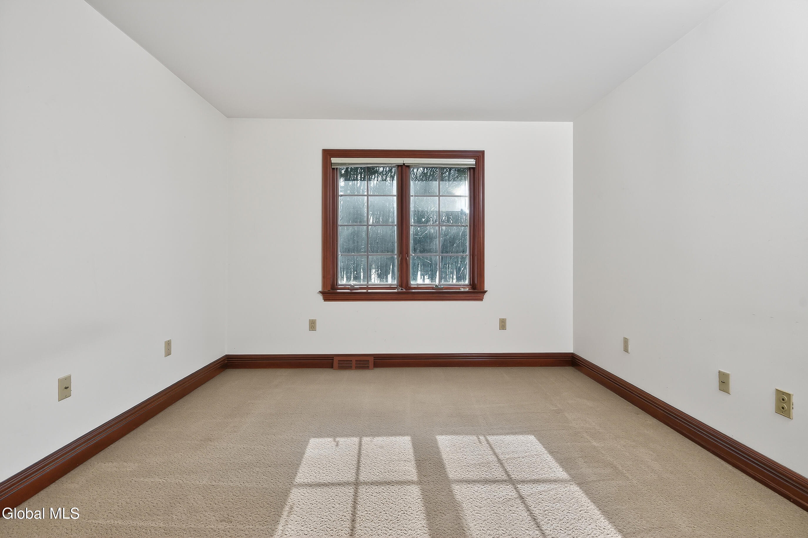 8 Malden Lane Bethlehem, NY 12054 - Photo 53 of 80 116-8-Maiden-Ln_delmar-NY-12054