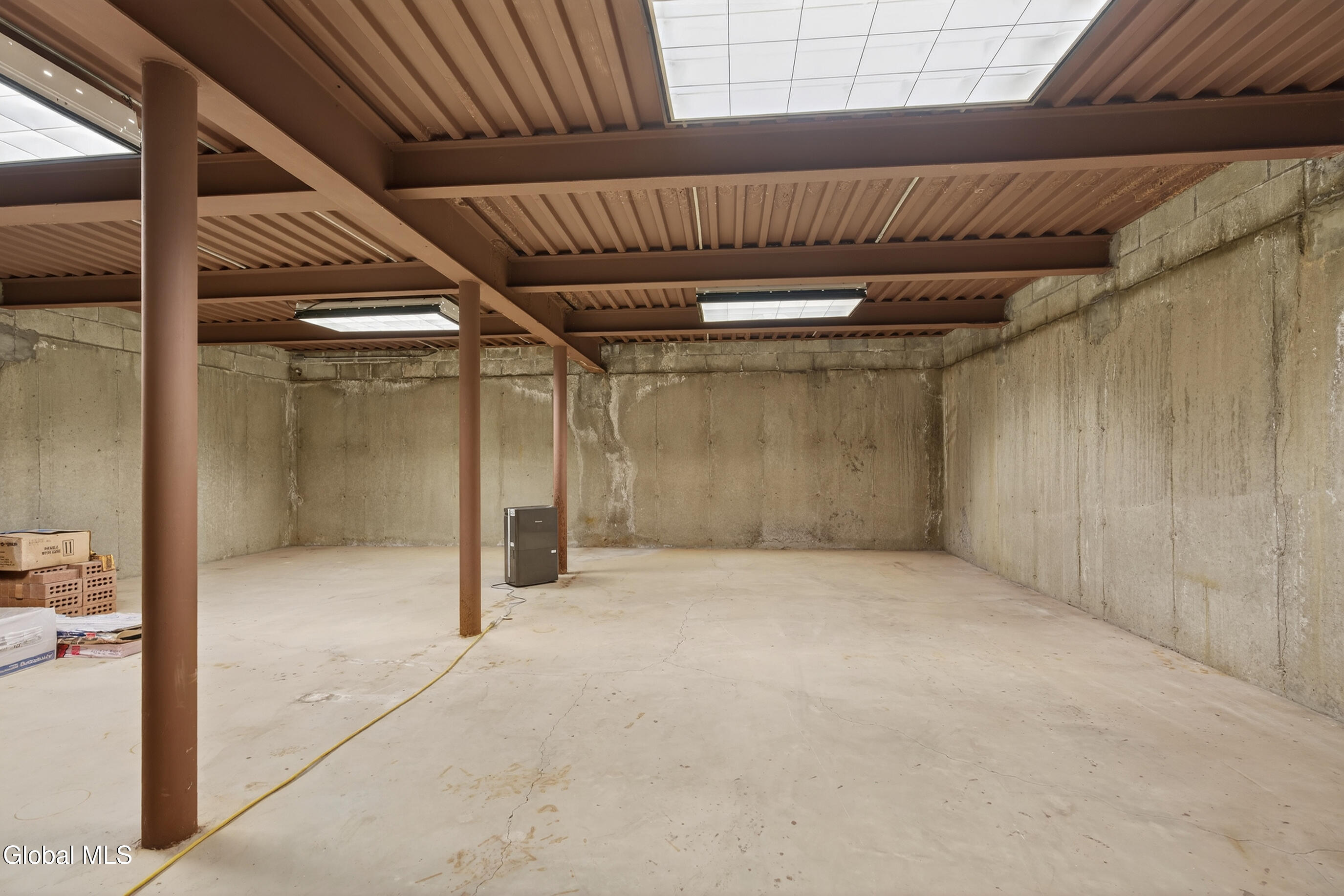 8 Malden Lane Bethlehem, NY 12054 - Photo 66 of 80 129-8-Maiden-Ln_delmar-NY-12054