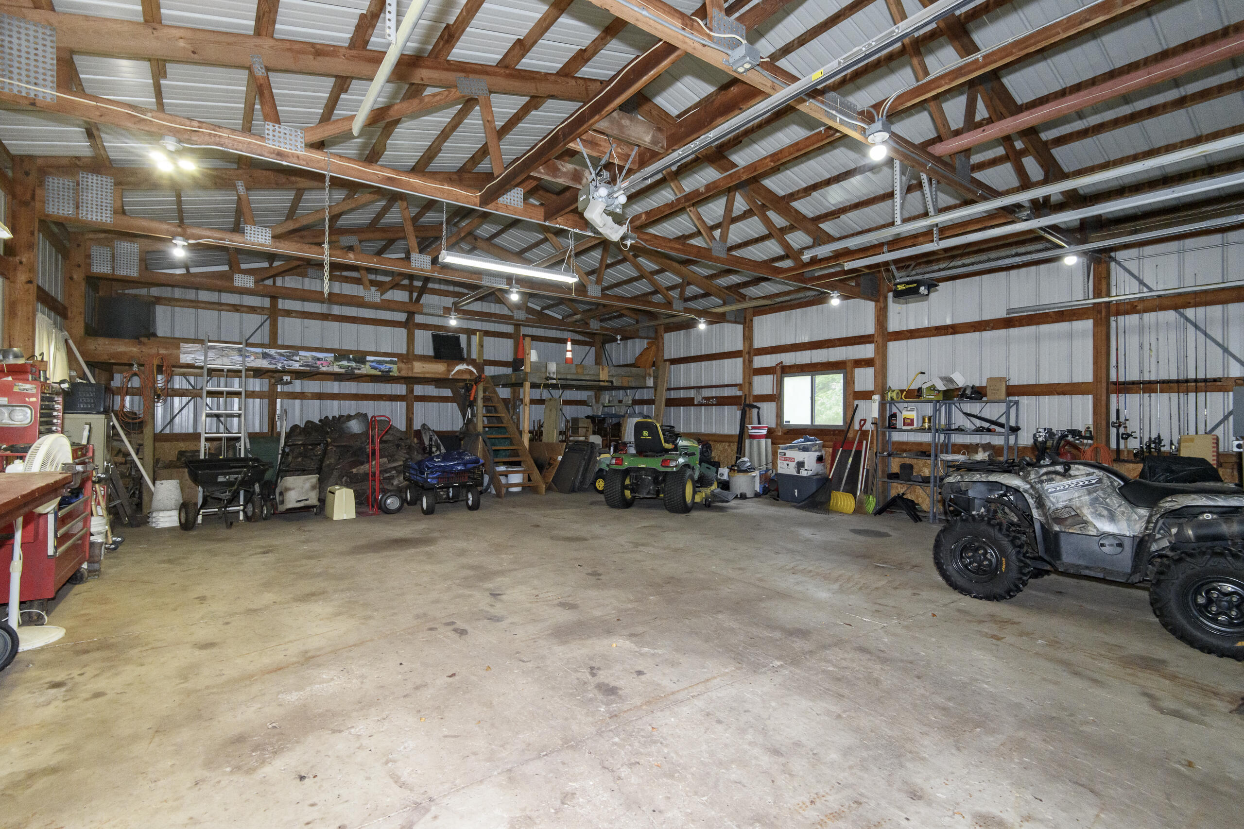 S38-w34010 County Rd D Ottawa, WI 53118 - Photo 5 of 58 Inside Building with Loft