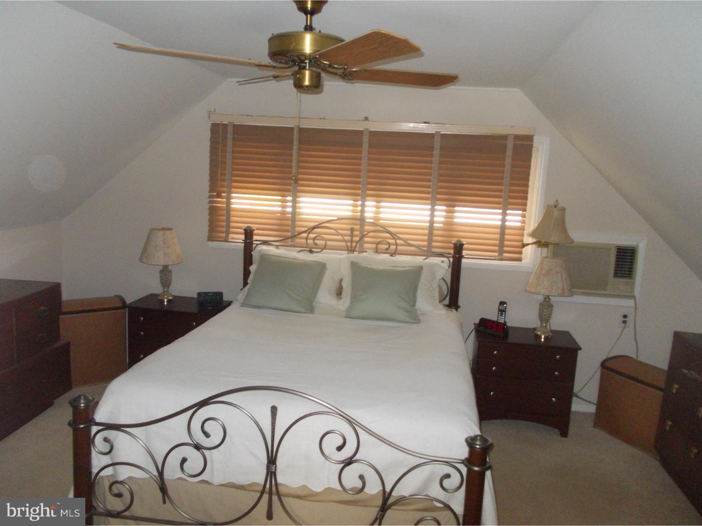 14 Umber Road Levittown, PA 19056 - Photo 16 of 22 Gallery Image 16