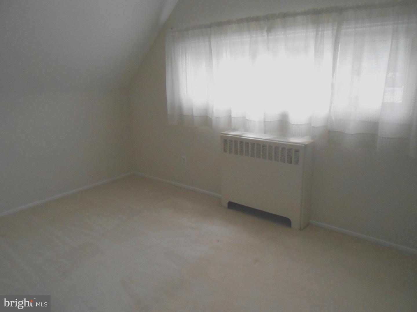 14 Umber Road Levittown, PA 19056 - Photo 17 of 22 Bedroom 4