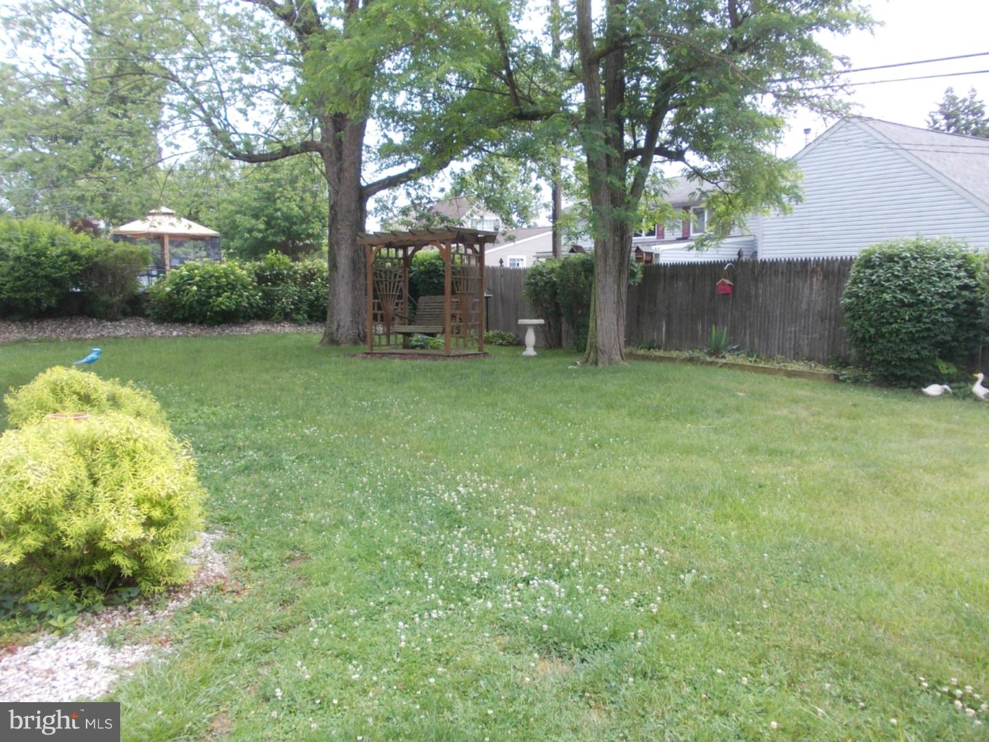 14 Umber Road Levittown, PA 19056 - Photo 22 of 22 Gallery Image 22