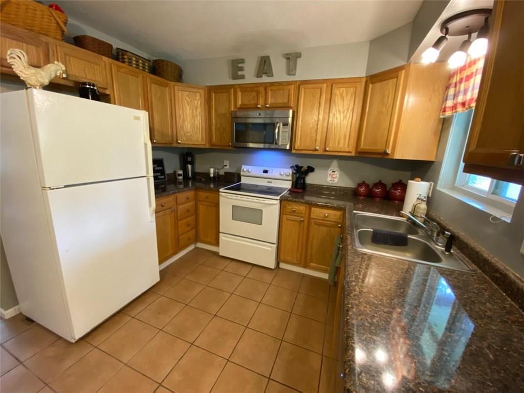 6591 North Maple Grove Road Bloomington, IN 47404 - Photo 12 of 33