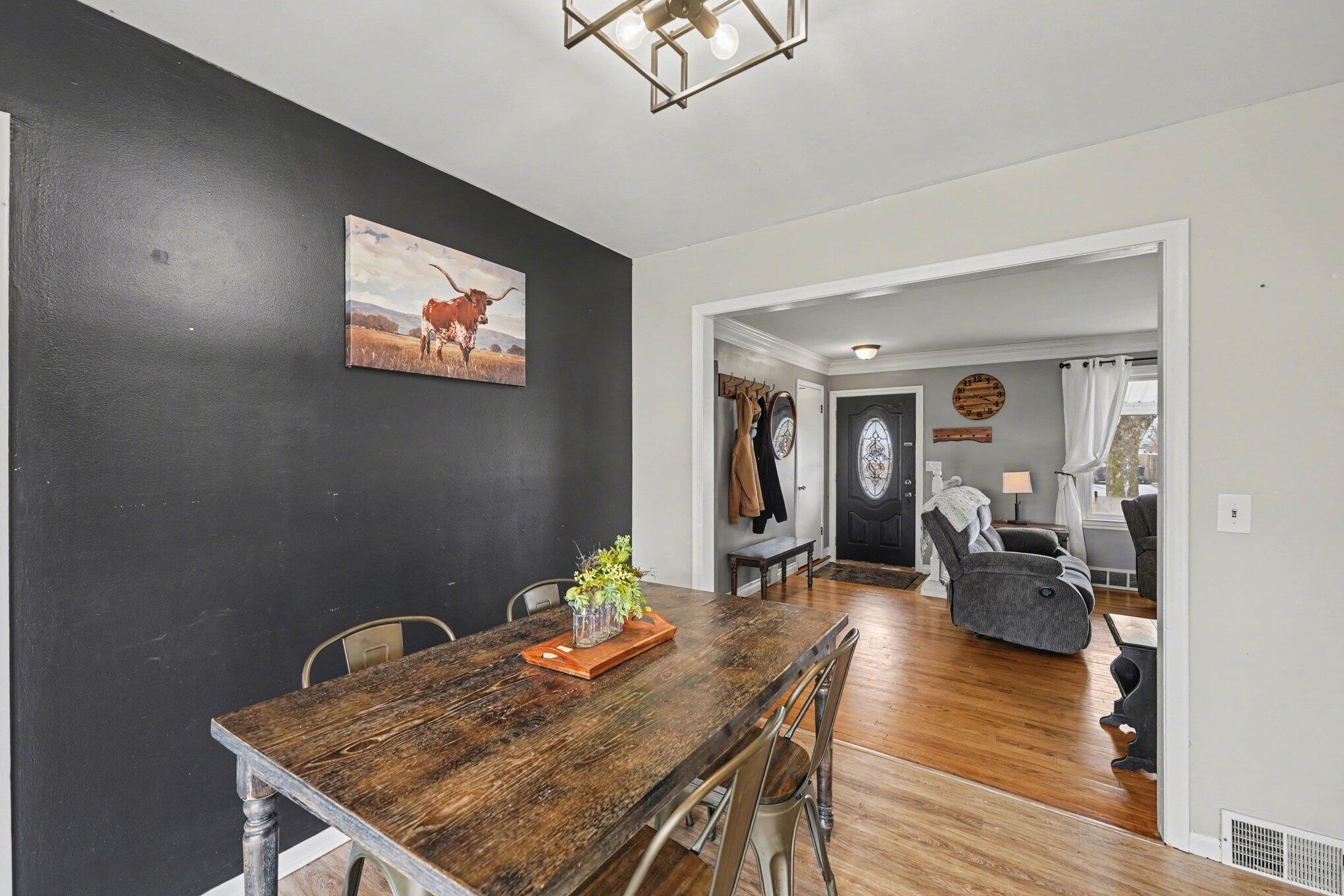 7725 North Henry Ruff Road Westland, MI 48185 - Photo 13 of 28 012_file_6078