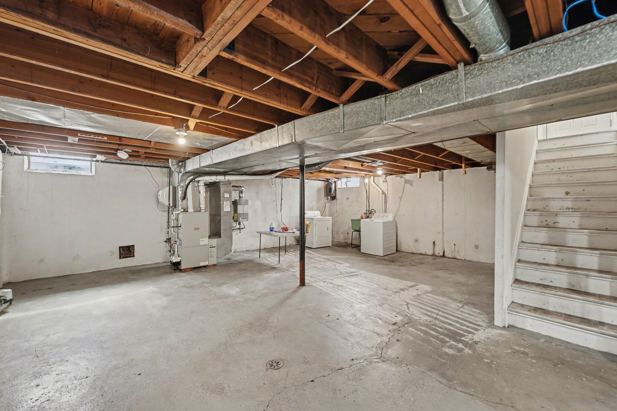 7725 North Henry Ruff Road Westland, MI 48185 - Photo 24 of 28 022_file_4827