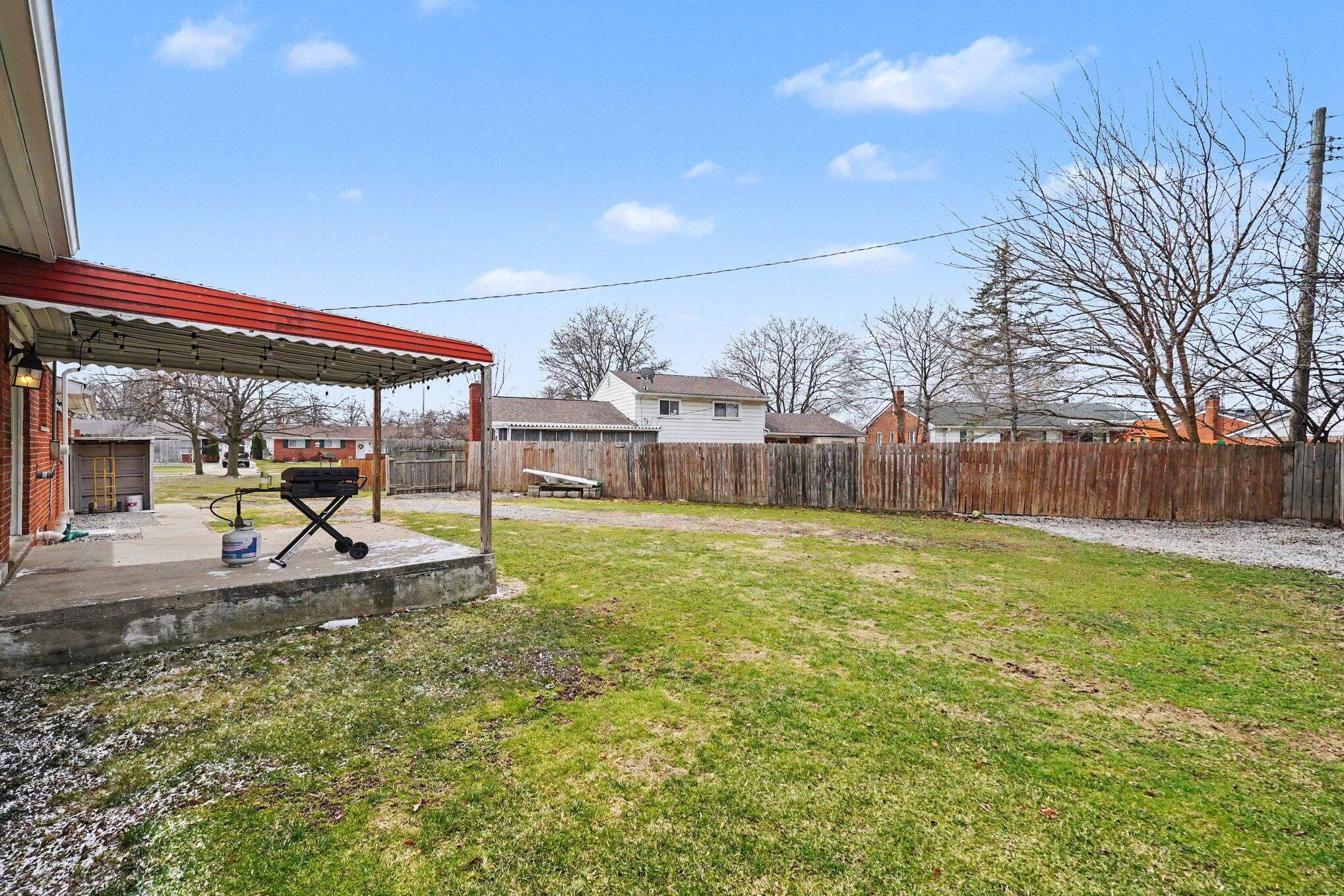 7725 North Henry Ruff Road Westland, MI 48185 - Photo 27 of 28 025_file_6991