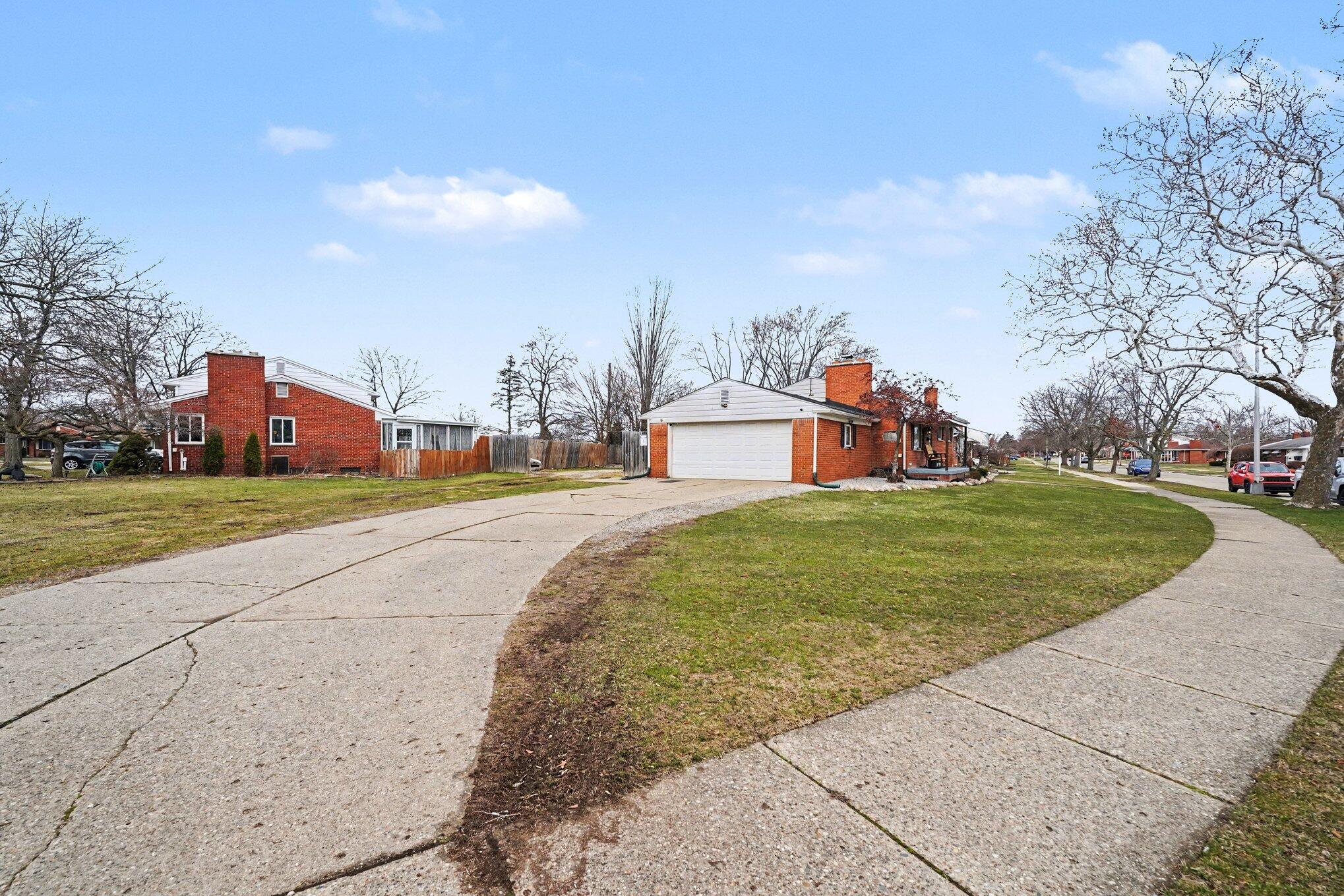 7725 North Henry Ruff Road Westland, MI 48185 - Photo 28 of 28 026_file_1510