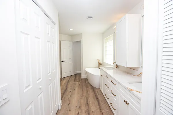 $4,900 | 10881 La Salinas Circle, Boca Raton, FL 33428
