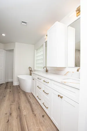 $4,900 | 10881 La Salinas Circle, Boca Raton, FL 33428