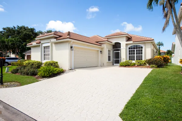 $4,900 | 10881 La Salinas Circle, Boca Raton, FL 33428