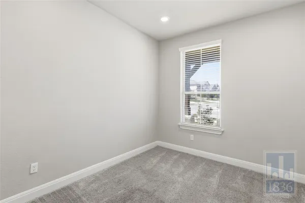 $2,400 | 555 Purple Heart Drive, Buda, TX 78610