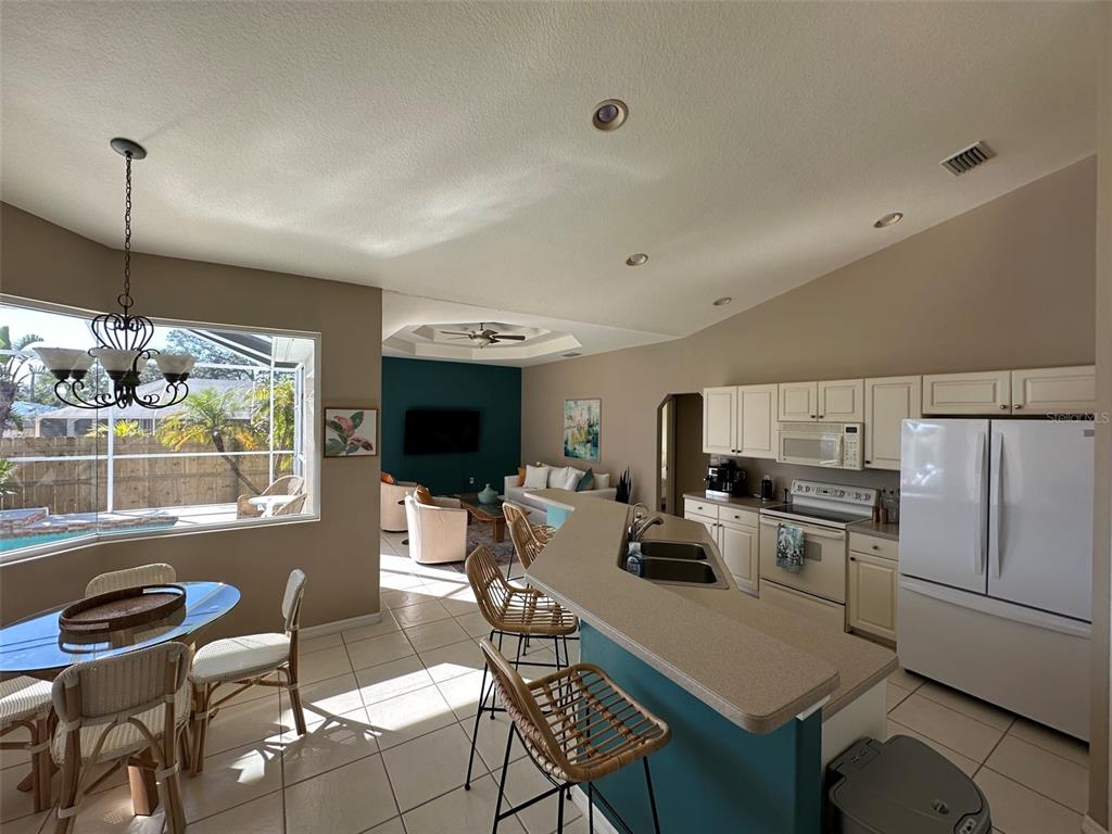 4580 Crystal Road Venice, FL 34293 - Photo 9 of 23